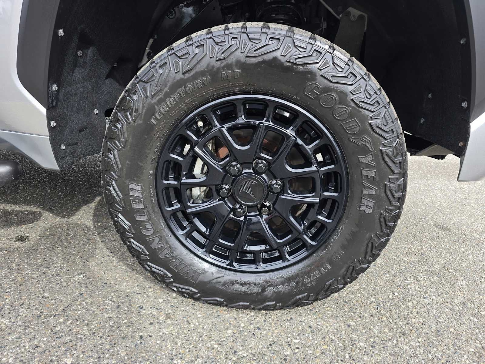 2025 Toyota Tundra SR5