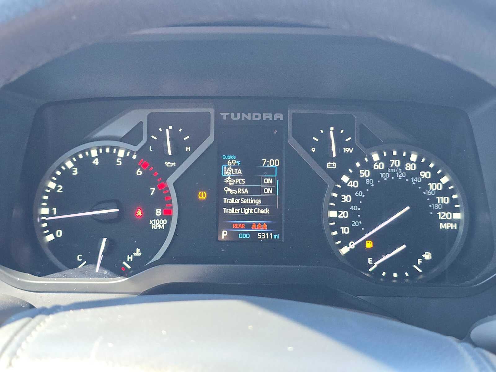 2025 Toyota Tundra SR5