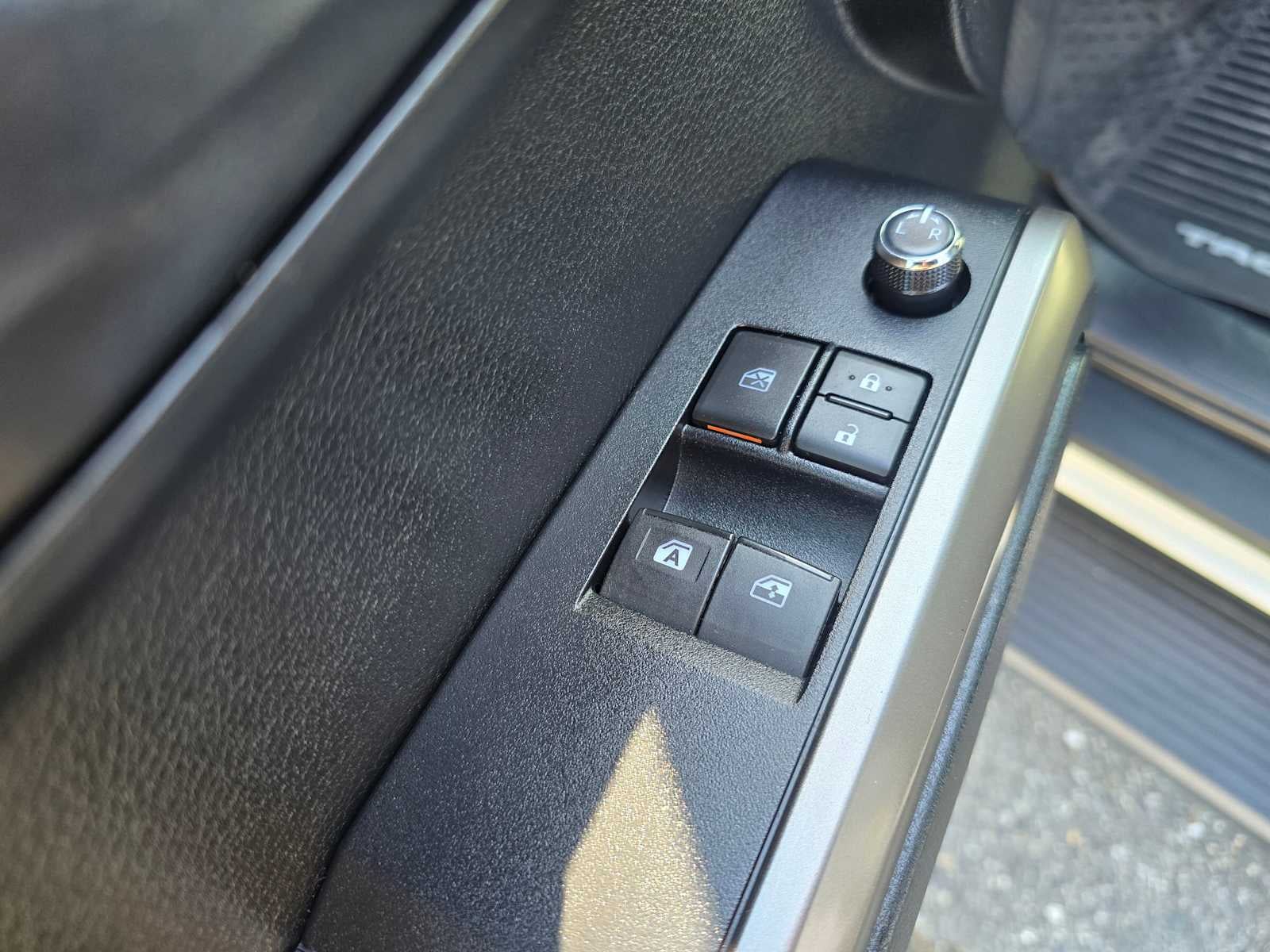 2016 Toyota Tacoma SR5