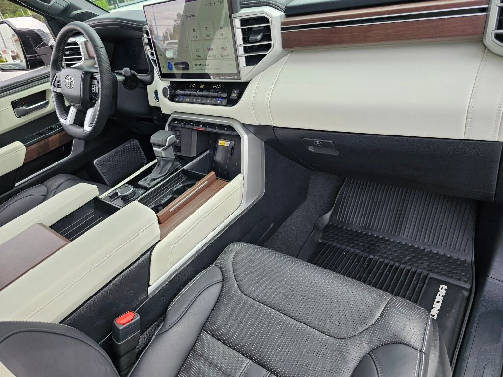 2023 Toyota Tundra Capstone Hybrid CrewMax 5.5 Bed