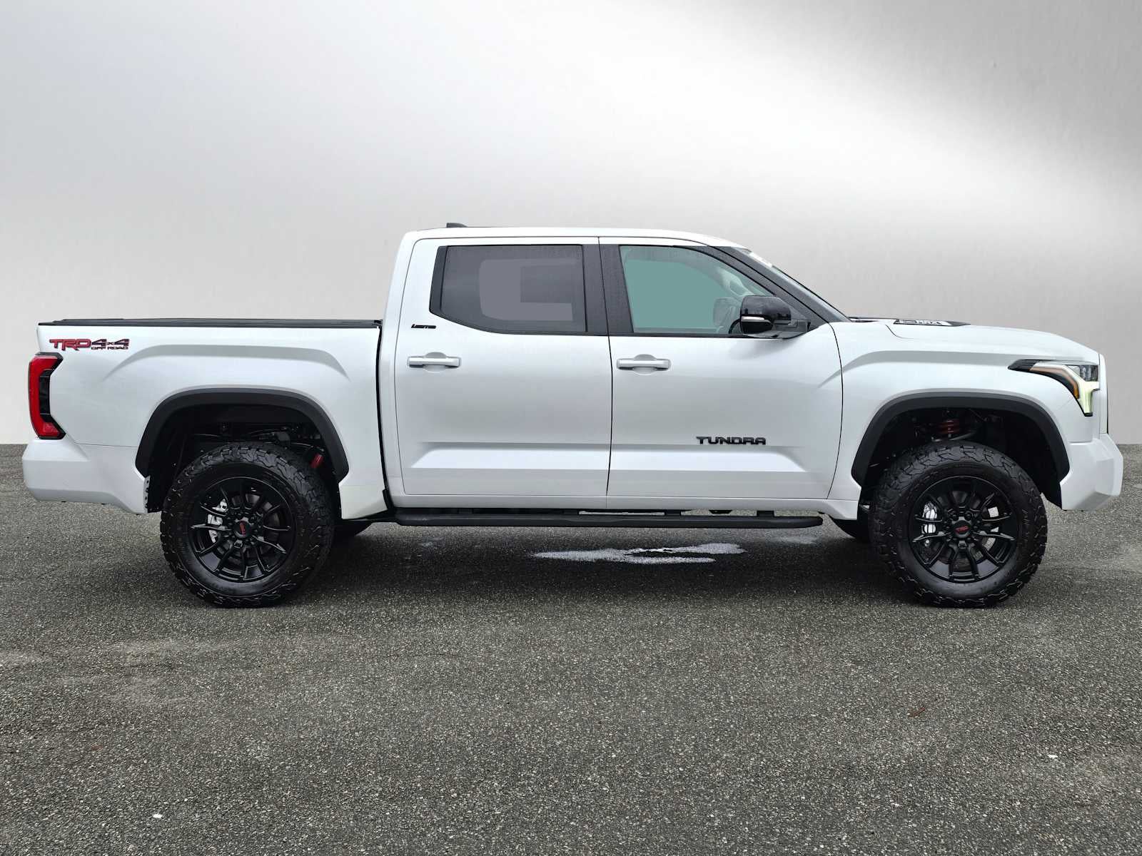 2024 Toyota Tundra Limited Hybrid