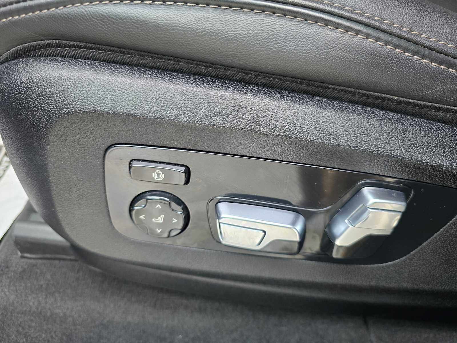 2024 BMW X5 xDrive40i xDrive40i