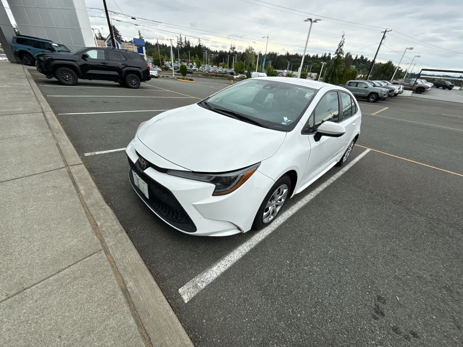 2022 Toyota Corolla LE