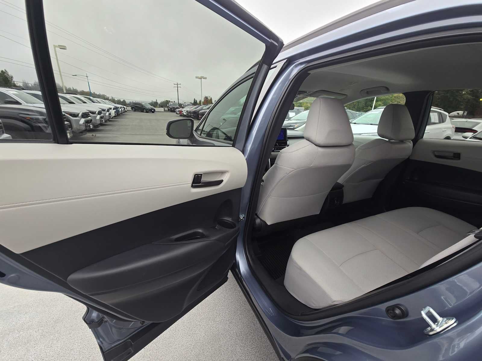 2024 Toyota Corolla Cross LE