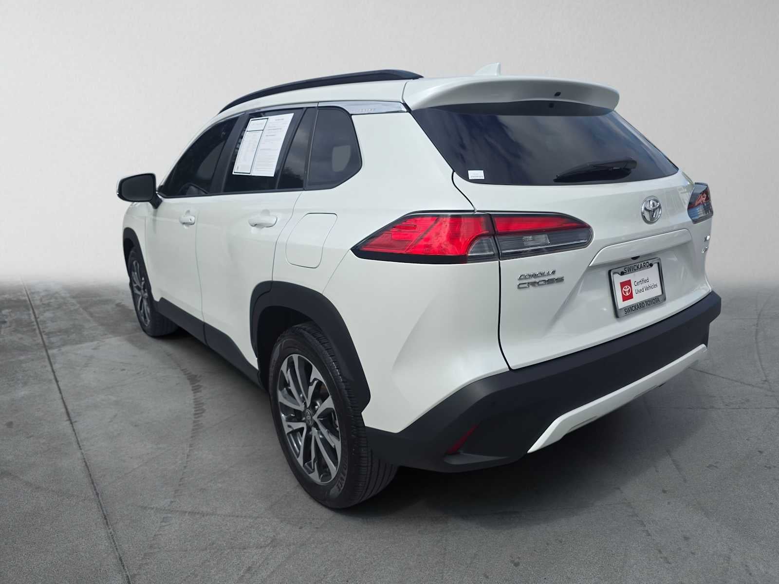 2023 Toyota Corolla Cross XLE