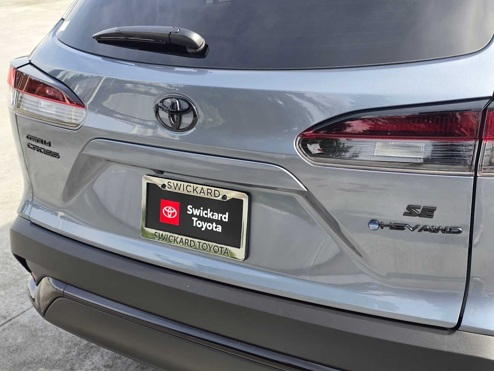 2026 Toyota Corolla Cross Hybrid SE