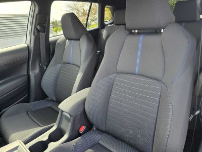 2026 Toyota Corolla Cross Hybrid SE