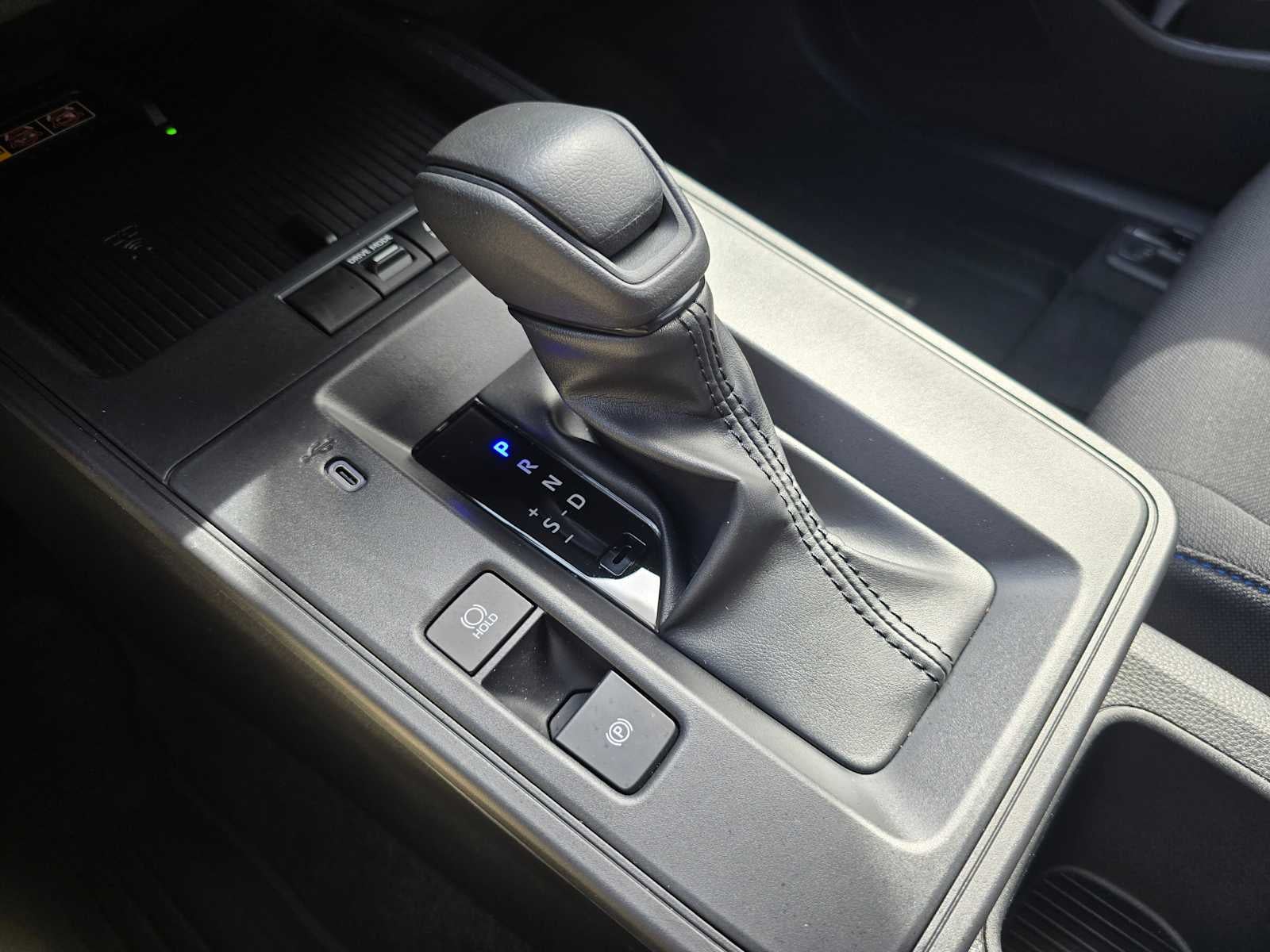 2026 Toyota Corolla Cross Hybrid SE