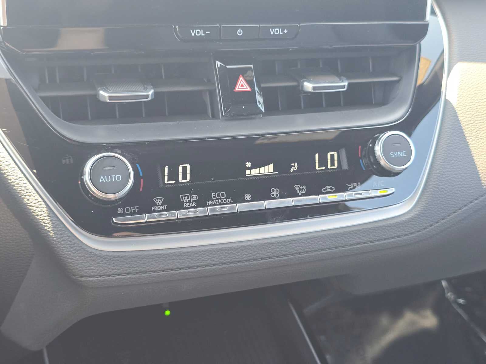 2026 Toyota Corolla Cross Hybrid XSE