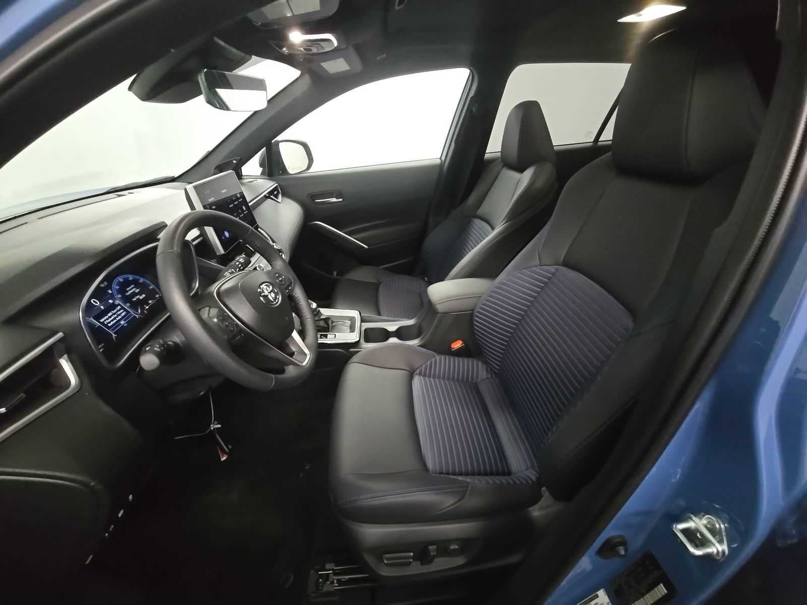 2026 Toyota Corolla Cross Hybrid XSE