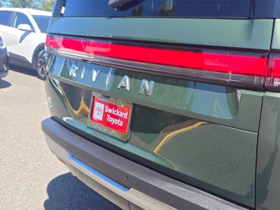 2024 Rivian R1S Adventure