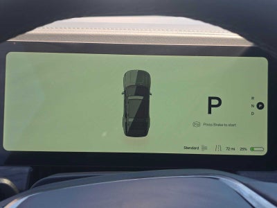 2024 Rivian R1S Adventure
