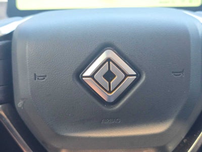 2024 Rivian R1S Adventure