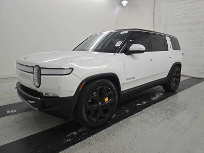 2024 Rivian R1S Adventure