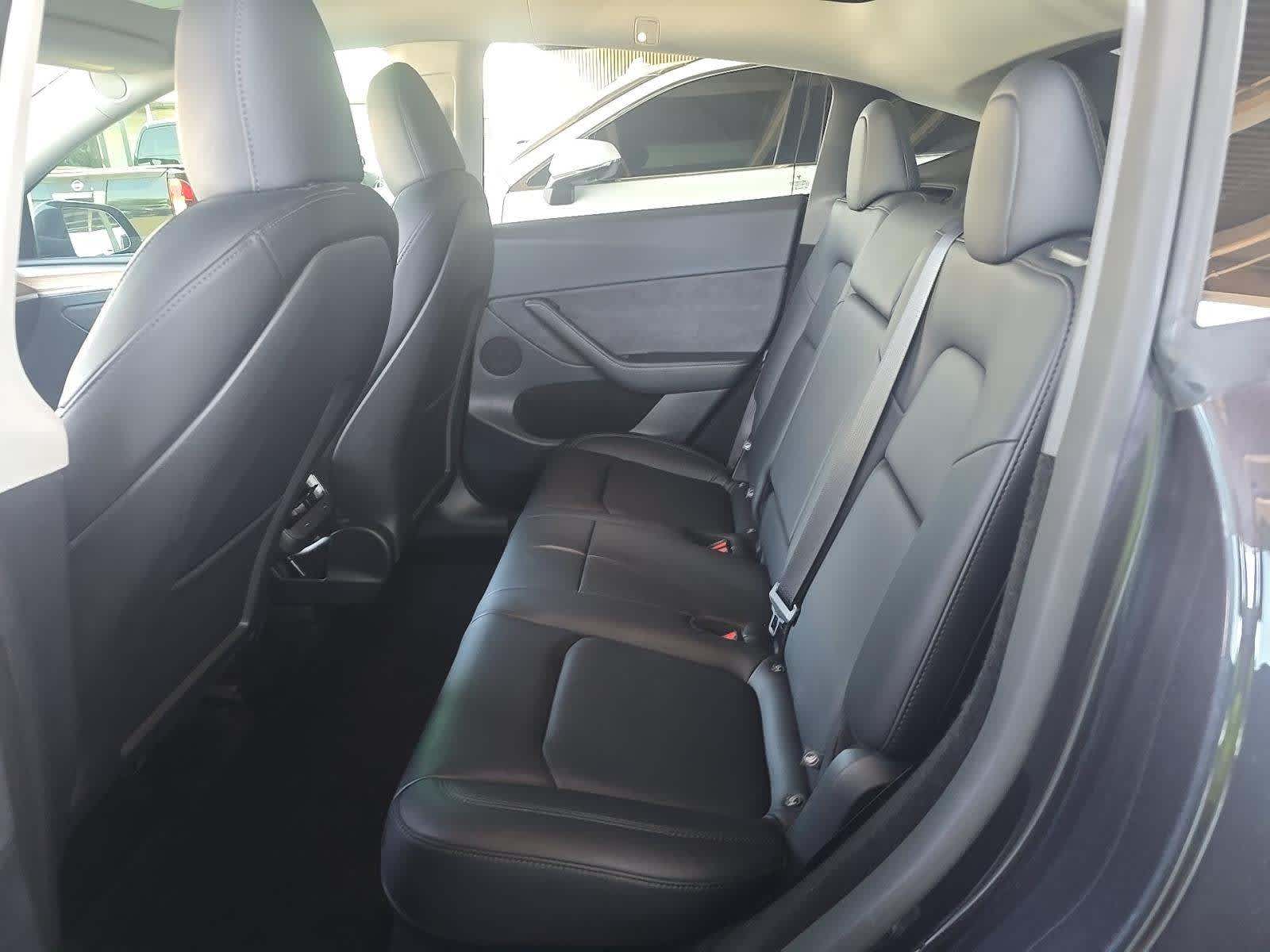 2025 Tesla Model Y Long Range