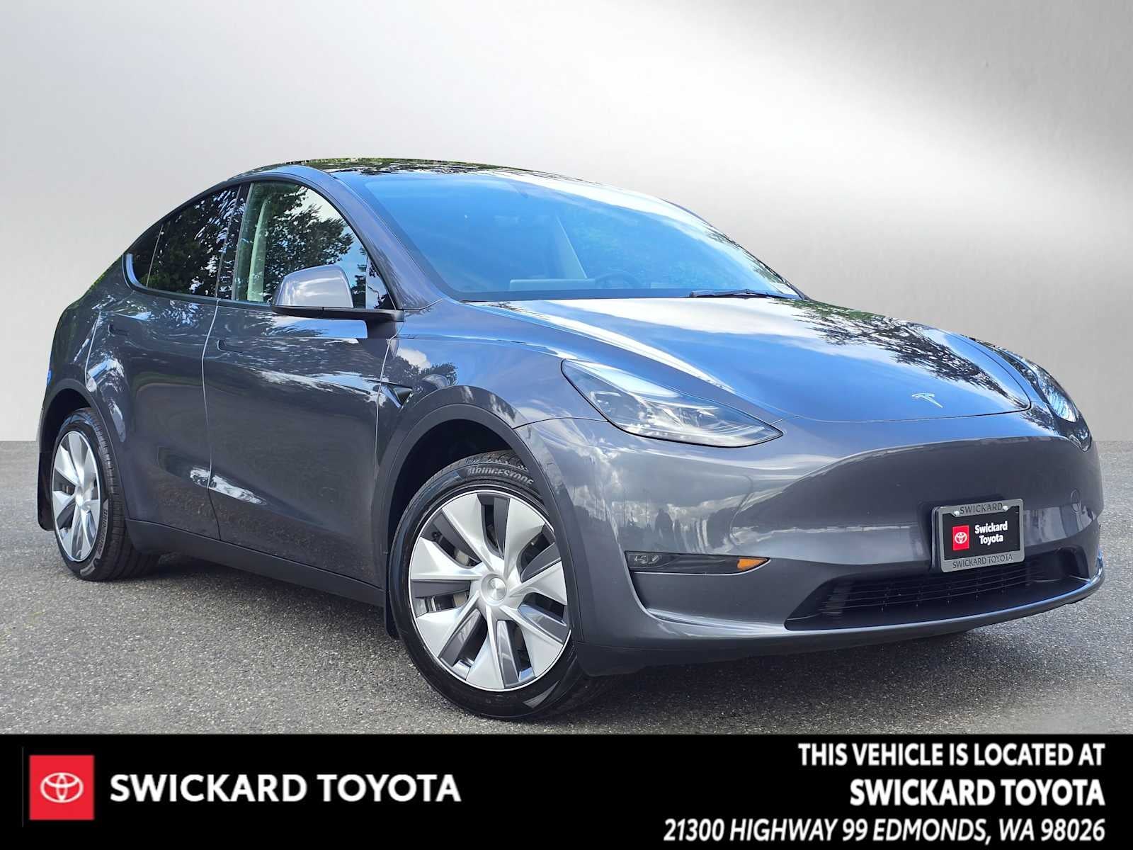 2023 Tesla Model Y Long Range Dual Motor All-Wheel Drive's photo
