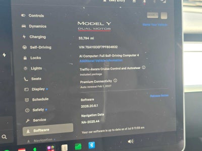 2023 Tesla Model Y Performance