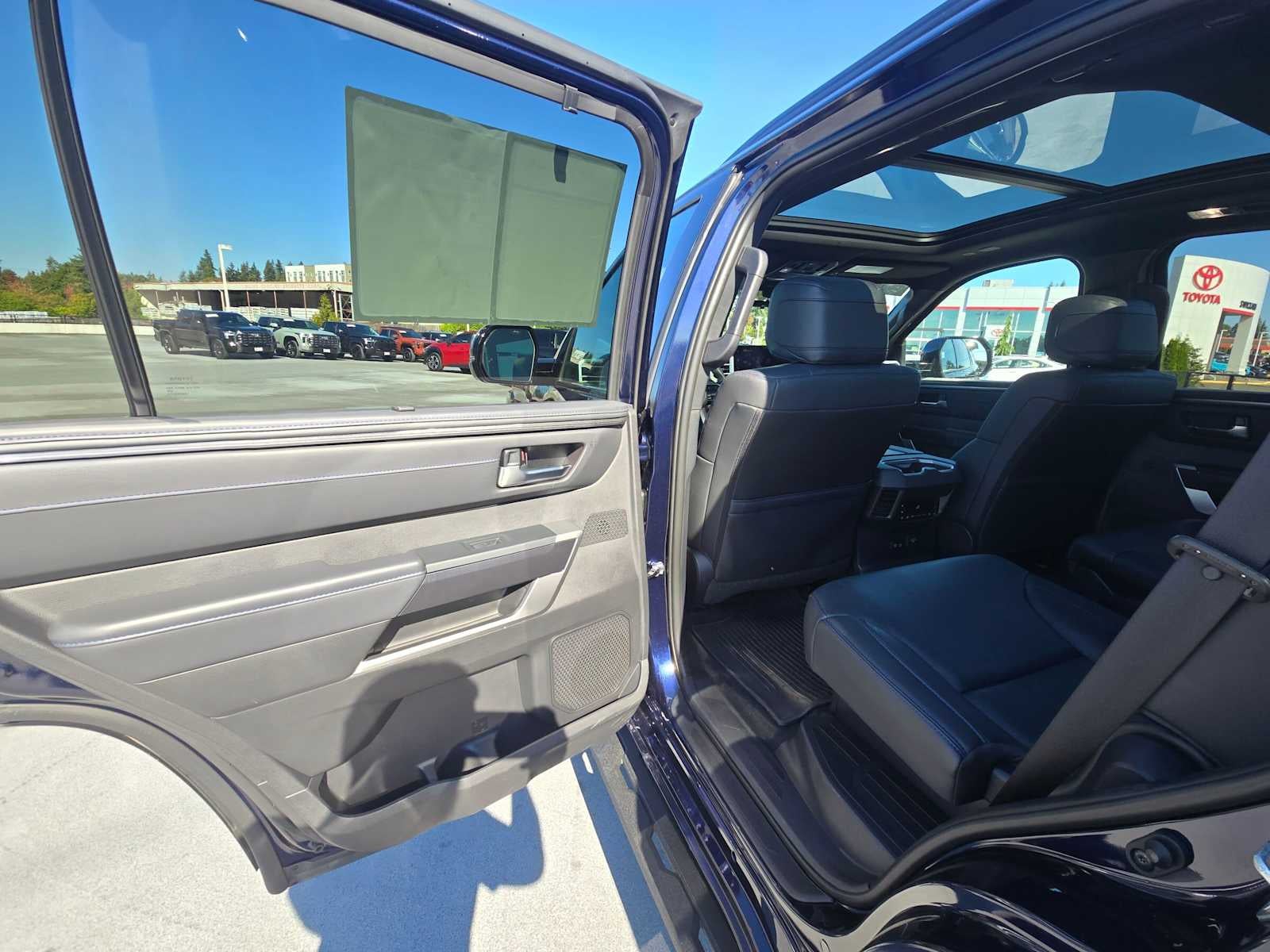 2024 Toyota Sequoia Platinum