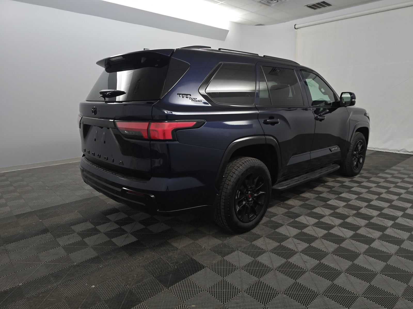 2024 Toyota Sequoia Platinum