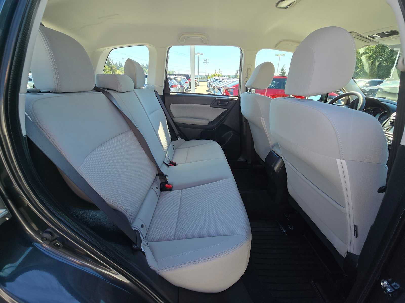2018 Subaru Forester Base