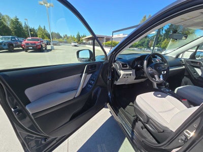 2018 Subaru Forester Base
