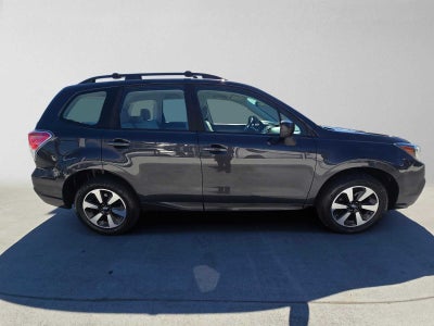 2018 Subaru Forester Base