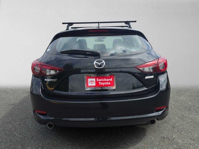 2017 Mazda Mazda3 5-Door Sport