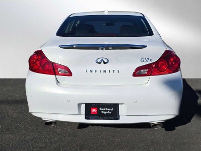 2013 INFINITI G37 x