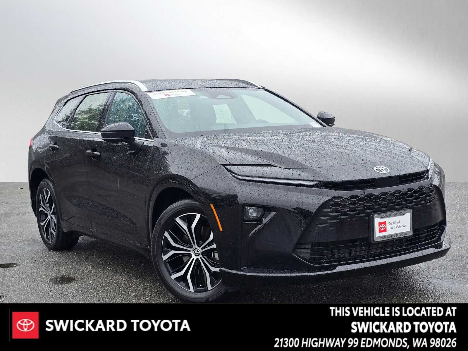 2025 Toyota Crown Signia XLE