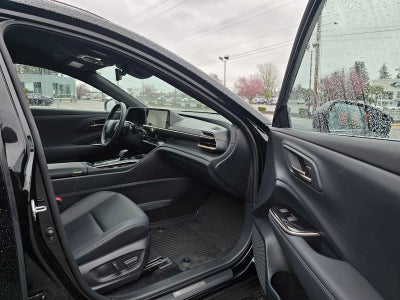 2025 Toyota Crown Signia XLE