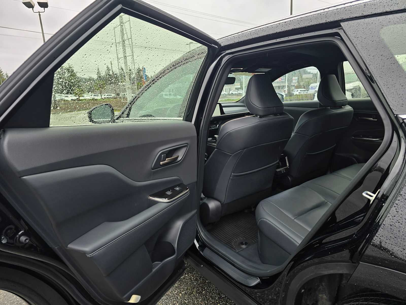 2025 Toyota Crown Signia XLE