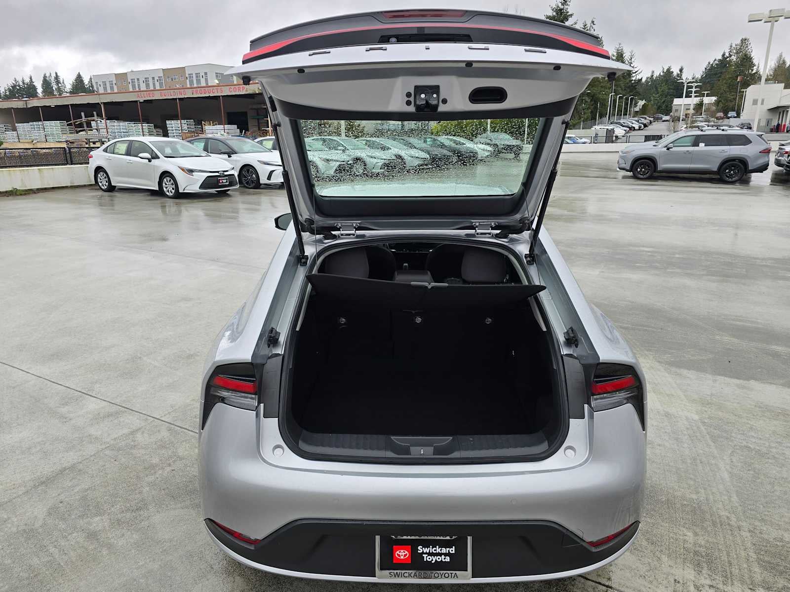 2024 Toyota Prius LE