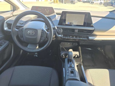 2025 Toyota Prius LE