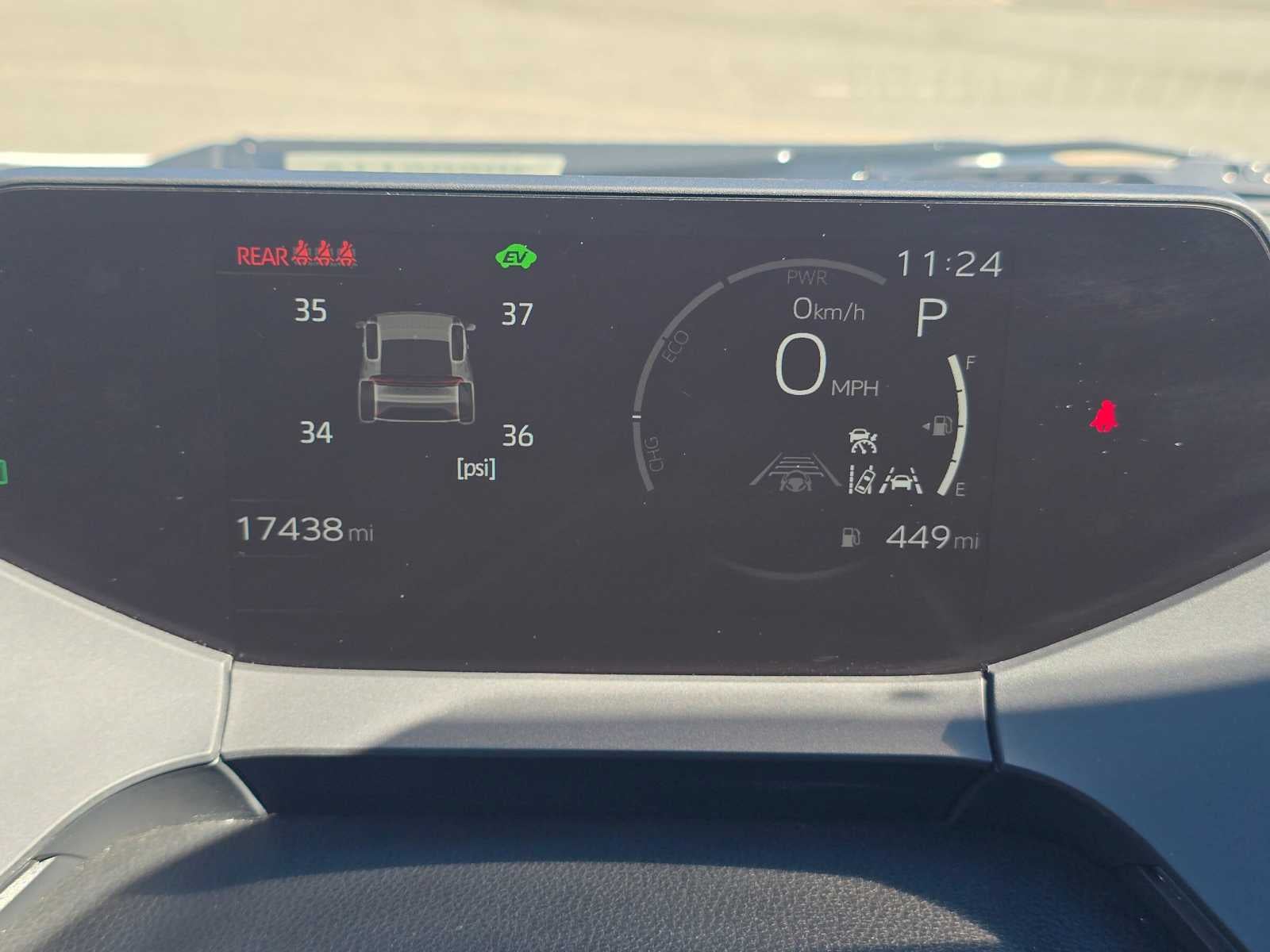 2025 Toyota Prius LE