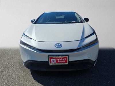 2025 Toyota Prius LE