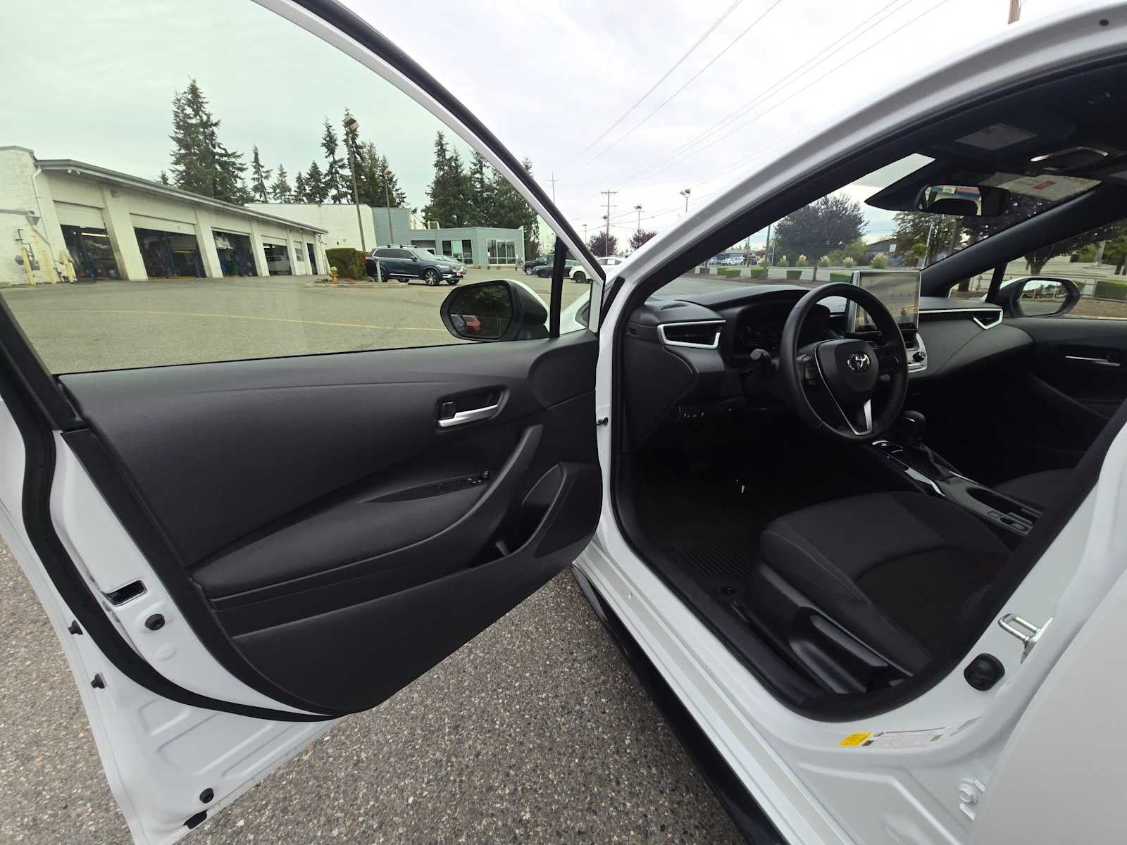 2026 Toyota Corolla Hybrid SE