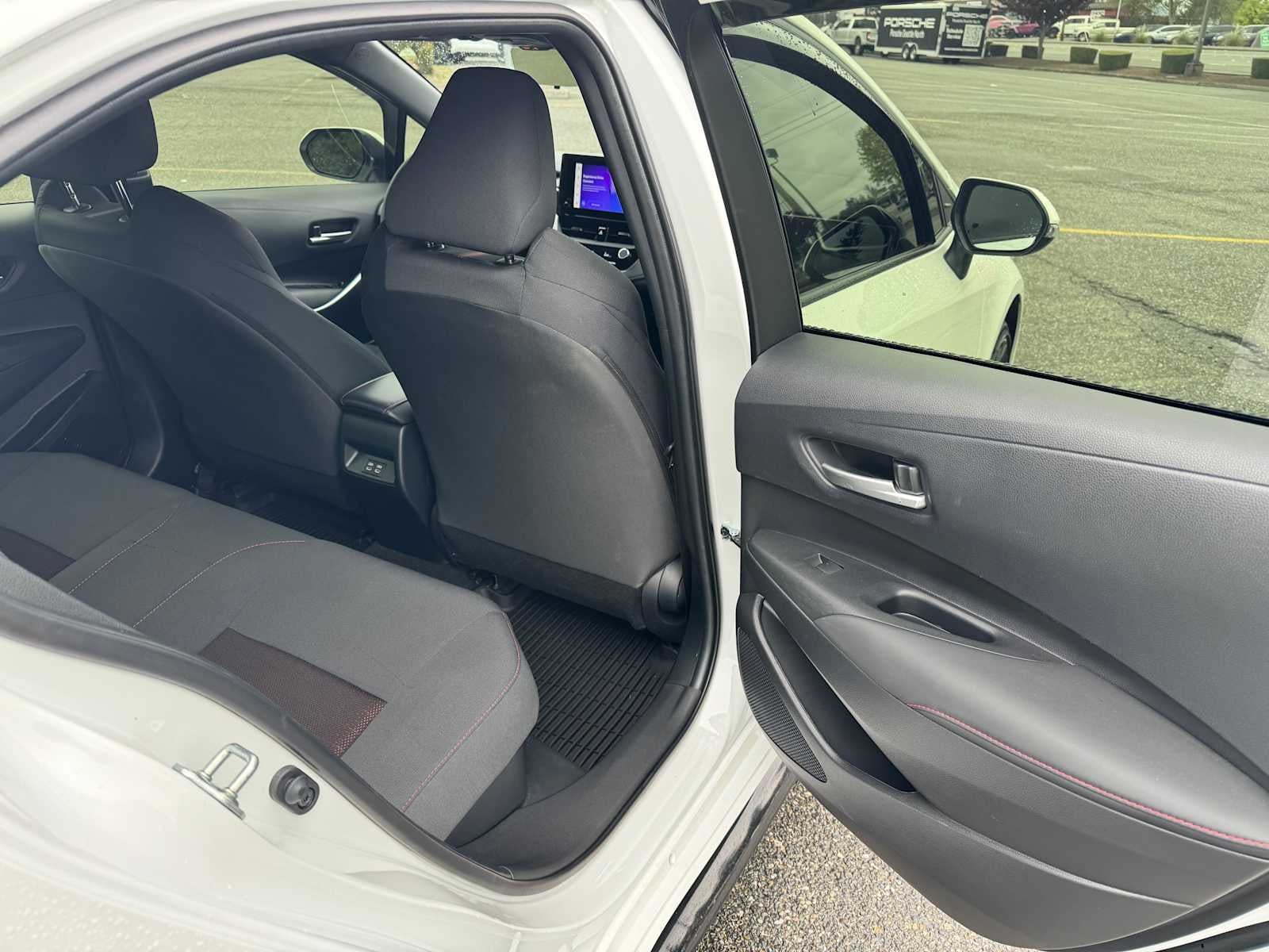 2025 Toyota Corolla Hybrid SE