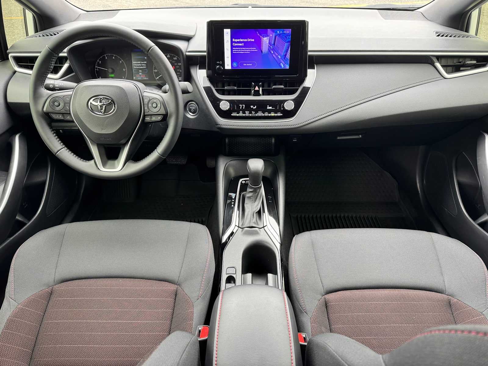 2025 Toyota Corolla Hybrid SE