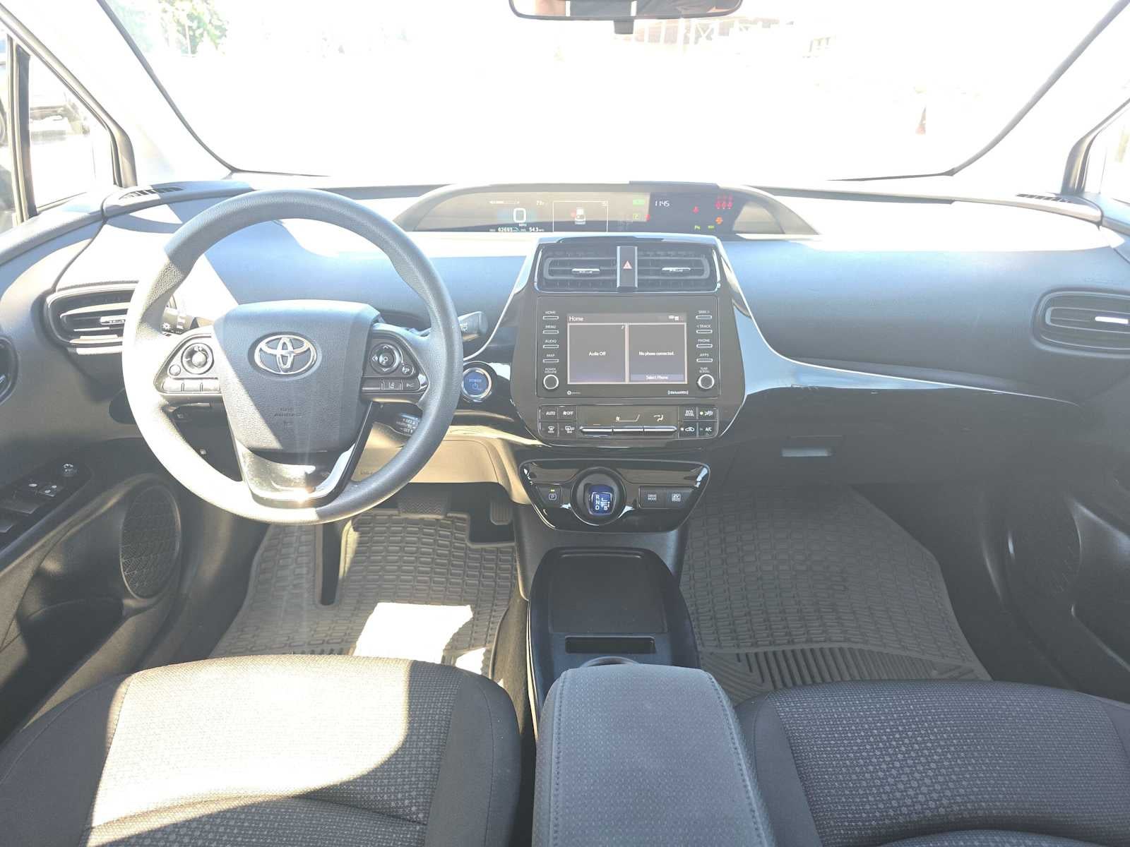 2021 Toyota Prius LE