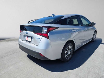 2021 Toyota Prius LE