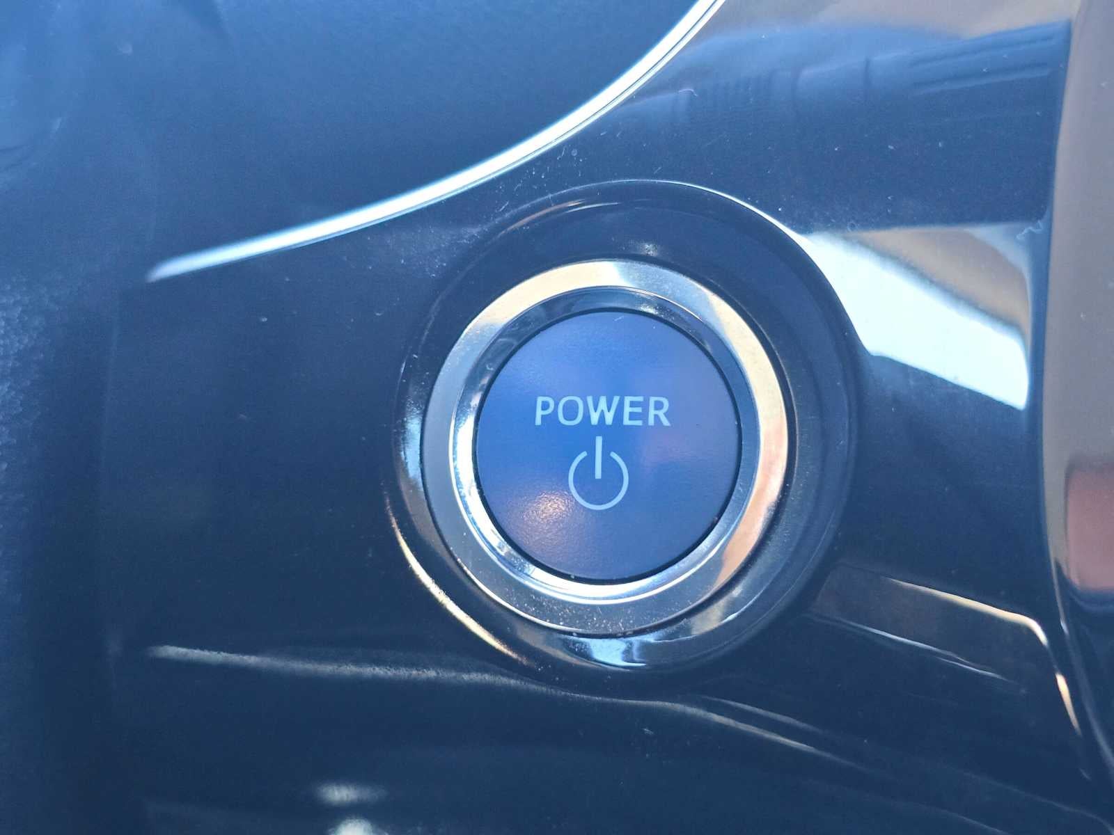 2021 Toyota Prius LE