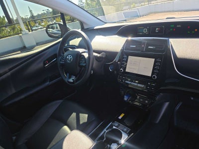 2020 Toyota Prius XLE