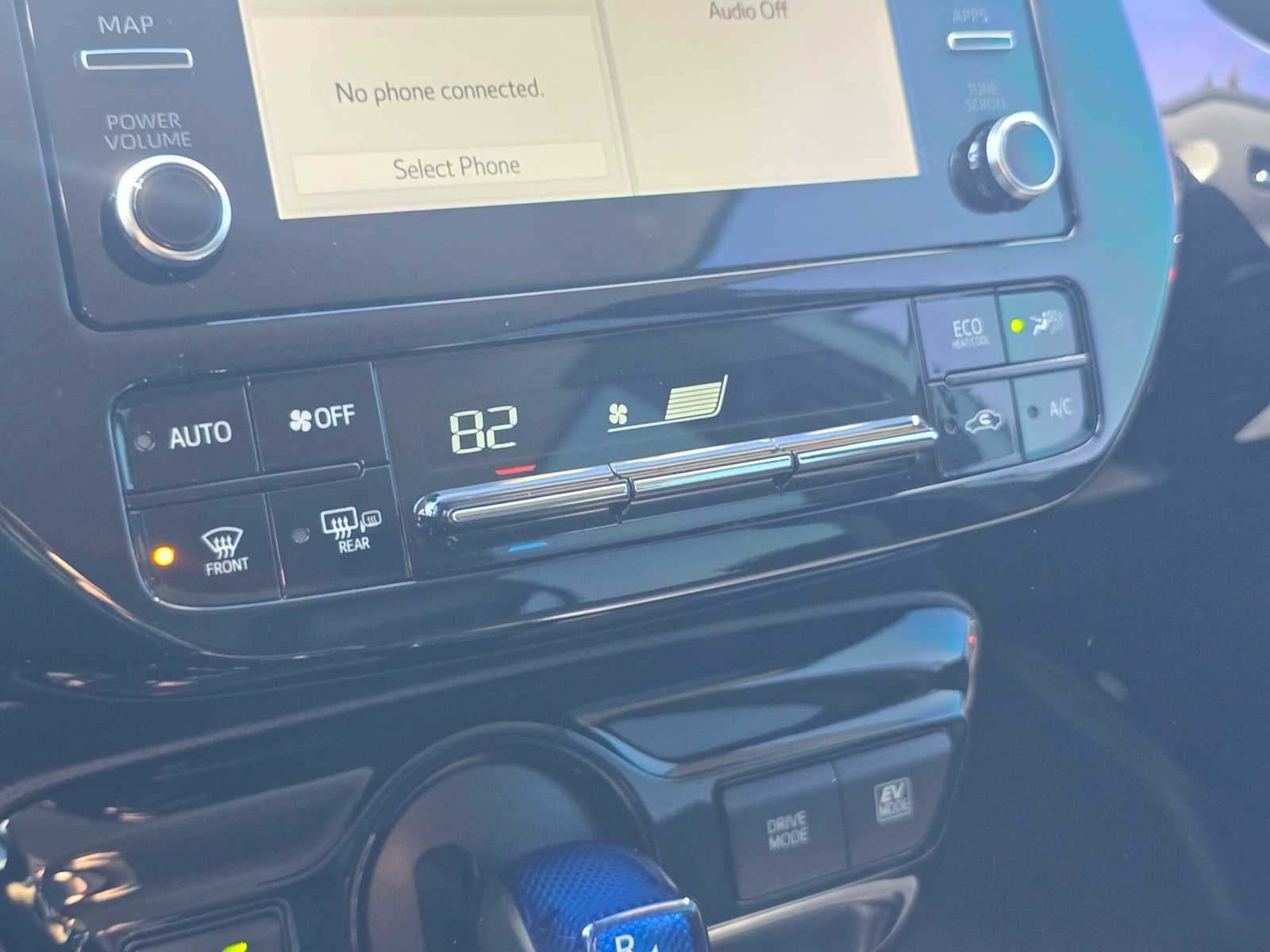 2020 Toyota Prius XLE