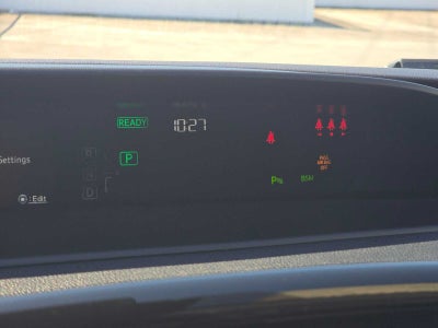 2020 Toyota Prius XLE