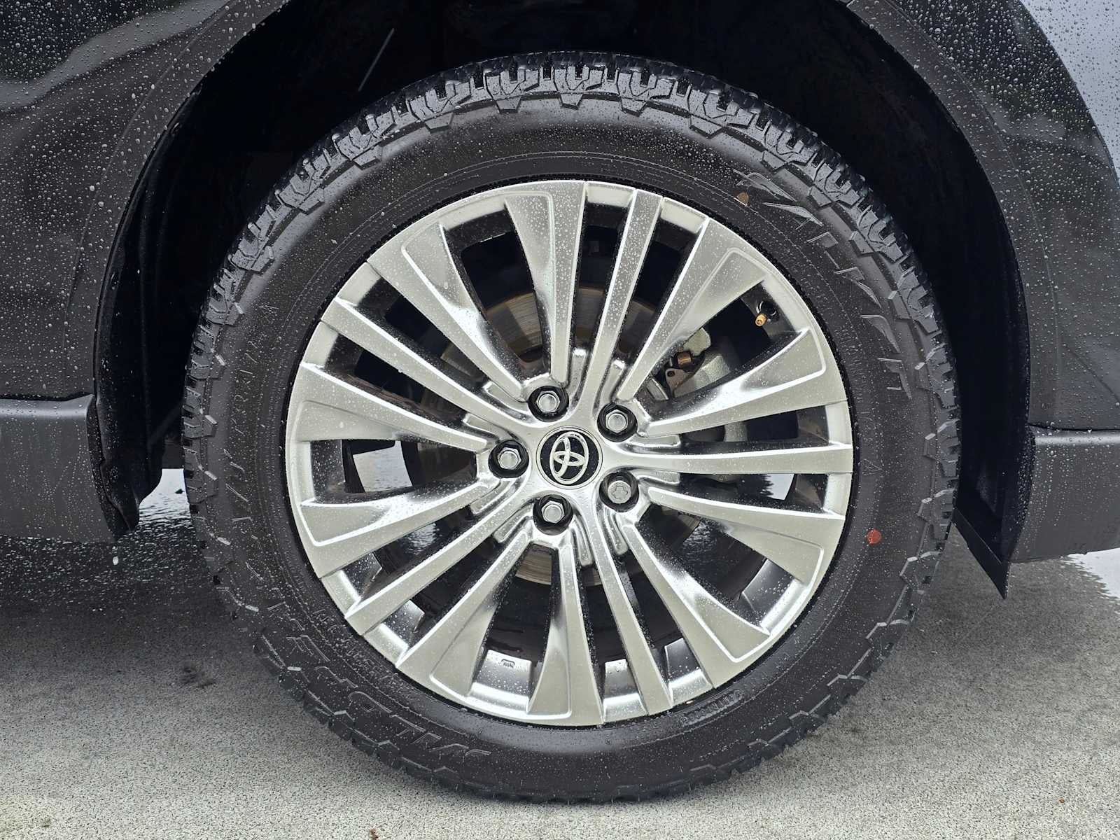 2023 Toyota Venza Limited