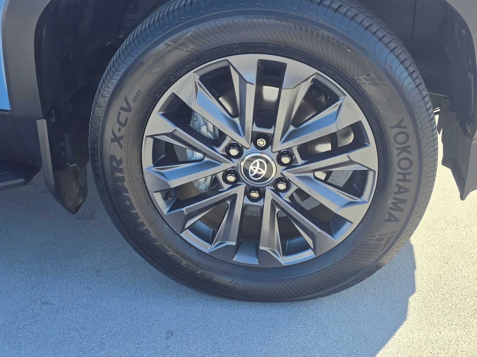 2025 Toyota Land Cruiser Base