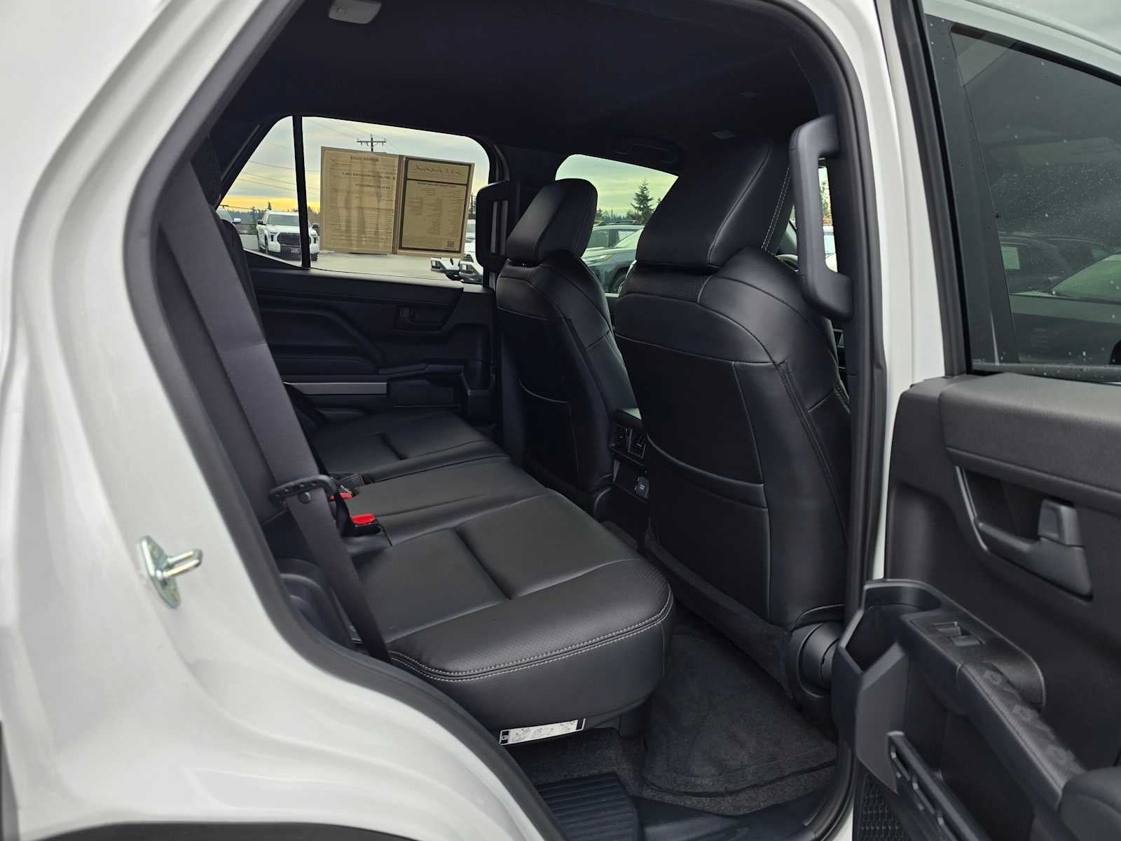 2025 Toyota 4Runner Hybrid TRD Off Road