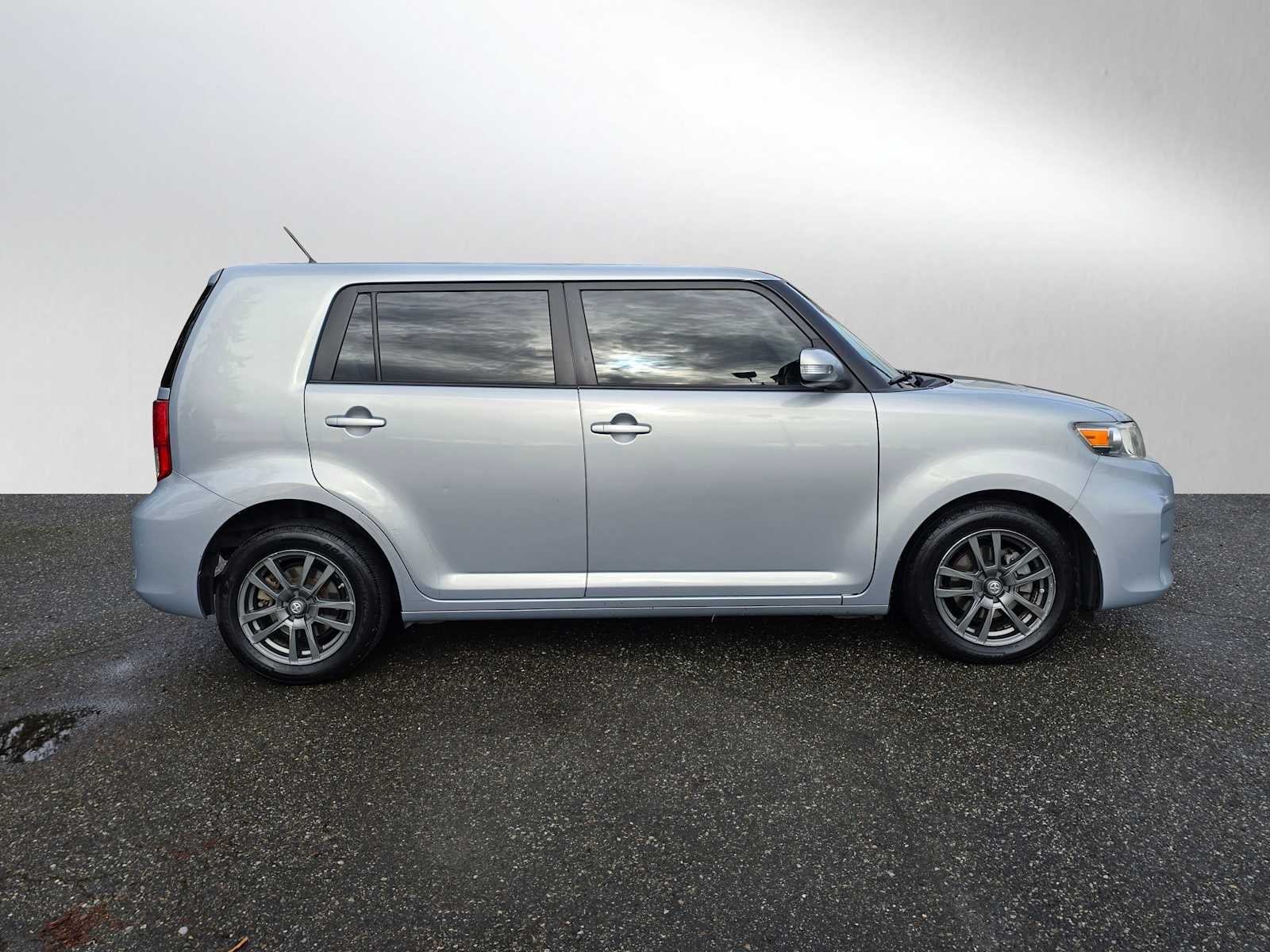 2013 Scion xB 10 Series