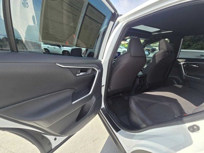 2023 Toyota RAV4 Hybrid SE