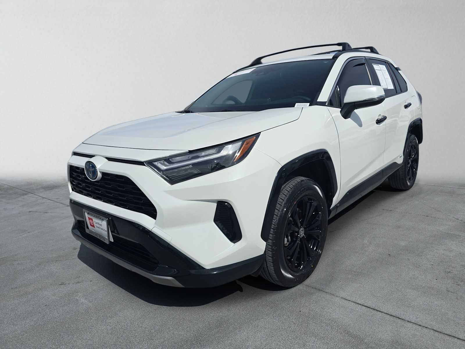 2023 Toyota RAV4 Hybrid SE